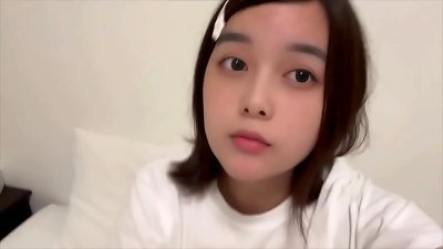 A deviant doll college college girl masturbates with a pussy-sucking toy while stinking her boyfriend's stinkin' undergarments after a bath.